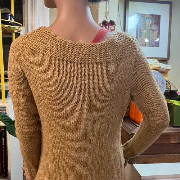 Gap Sweater - Picture 5 of 8